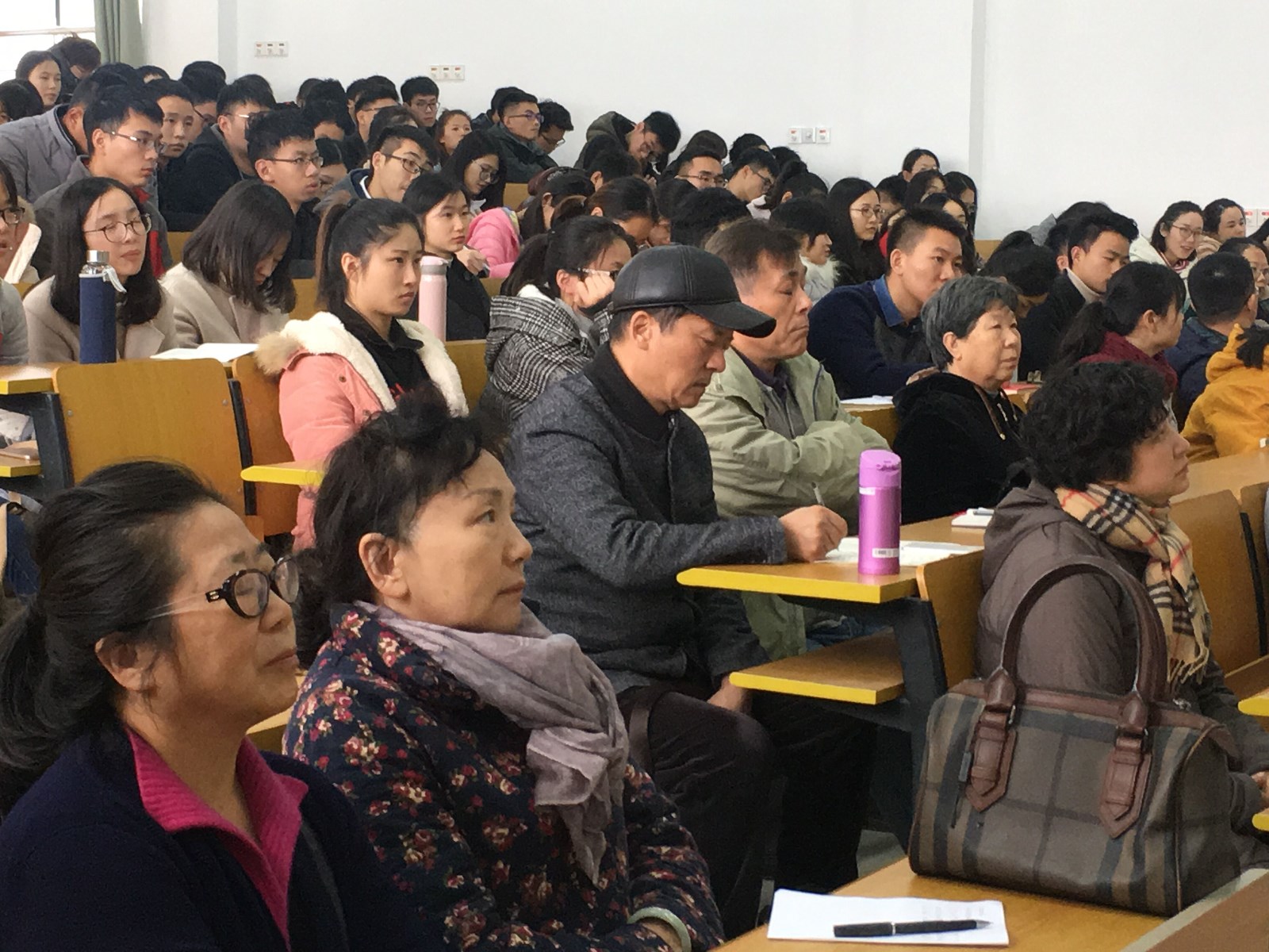 高校思政会议及党的十九大3.jpg